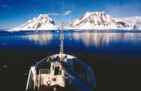 Boat_Antarctic_Peninsula-medium